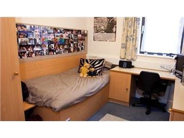 留學期間如何跟你的舍友相處？