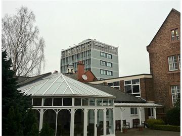 英國留學熱門院校之愛丁堡瑪格麗特女王大學--在現實企業中培養學生