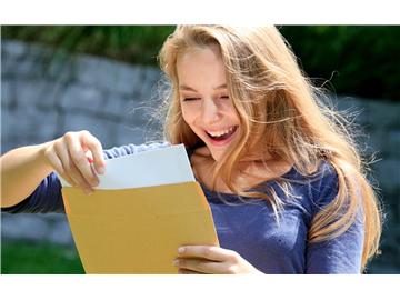 高考完休學一年英國留學，可以到英國讀本科嗎