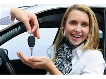 在英國可以用中國駕照嗎，勸你還是想都別想吧