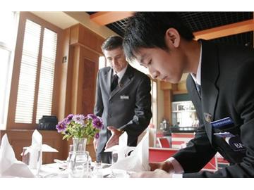 酒店管理專業去英國留學，選擇哪些院校好