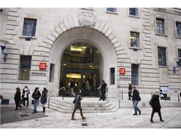 英國倫敦政治經濟學院怎么樣，申請要求有哪些