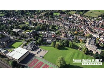 英國國王布魯頓中學，高中課程設置有哪些