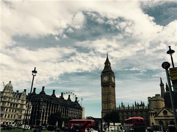 2017英國留學新申請材料清單！