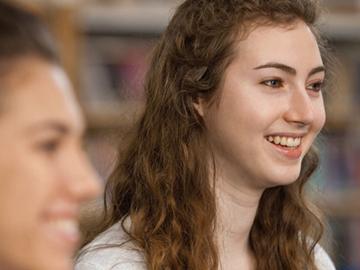 英國普特尼中學，獨立的女子走讀學校