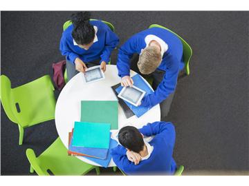 英國留學VS國內考研哪個更好，且看專業人士怎么說？