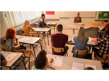 考國外大學的條件，學術背景是雙非能拿到名校offer嗎？