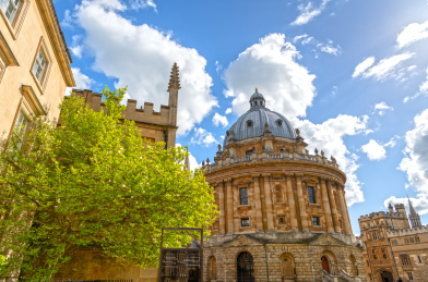 【留學費用】英國留學生活費及學費如何繳納值？