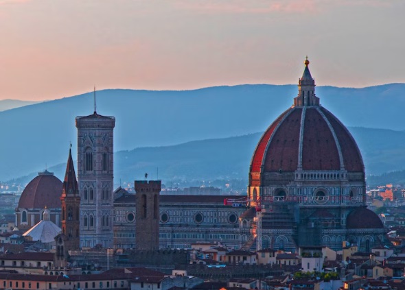 【留學中介】兩大權威機構的實地測評解析!究竟誰更勝一籌？