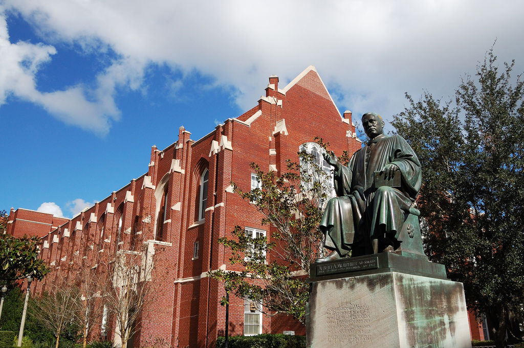 恭喜A同學獲得佛羅里達大學材料科學與工程專業碩士通知書